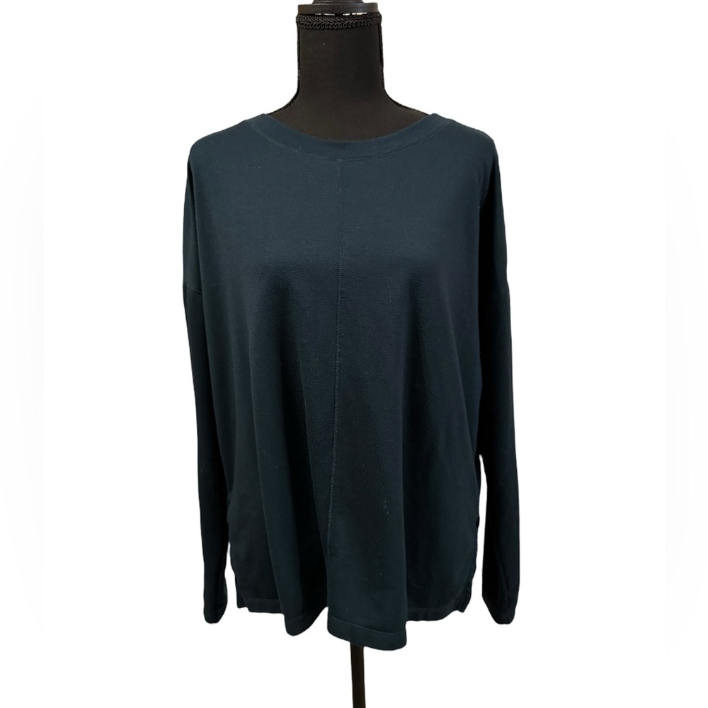 Women’s Old Navy long sleeve baggy navy blue T-shirt size L